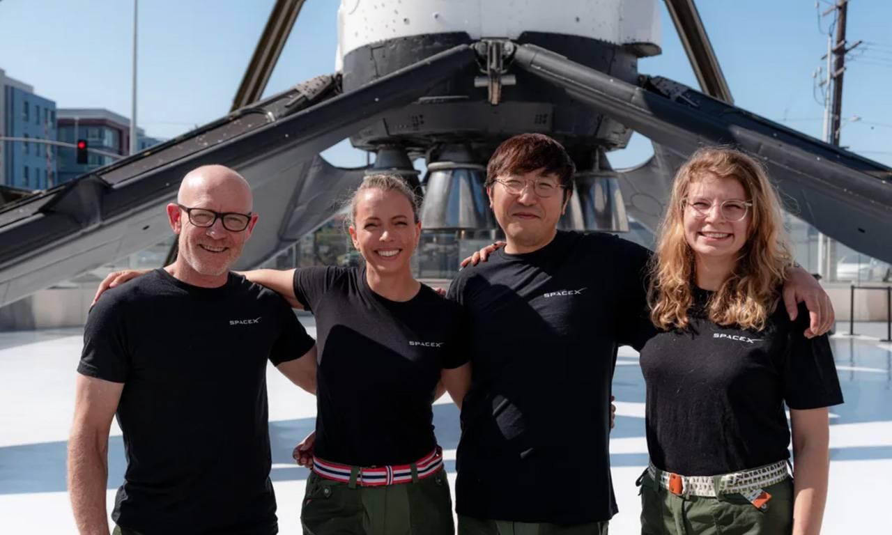 币圈大佬要坐SpaceX飞船环绕地球